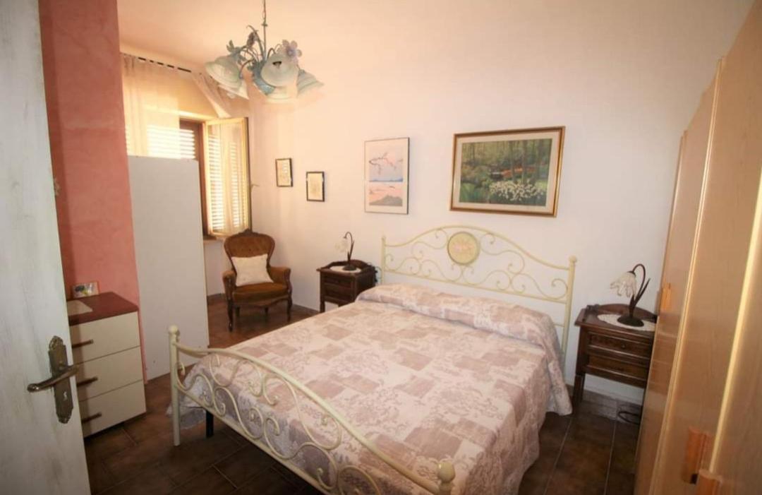 Numero 9 Porto Torres Bagian luar foto